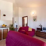 Dei Pini Apartman Ioppolo