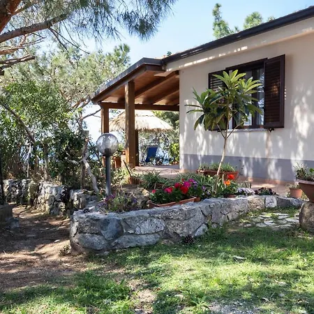 Dei Pini Διαμέρισμα Joppolo