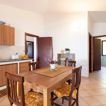 Dei Pini Apartment Joppolo