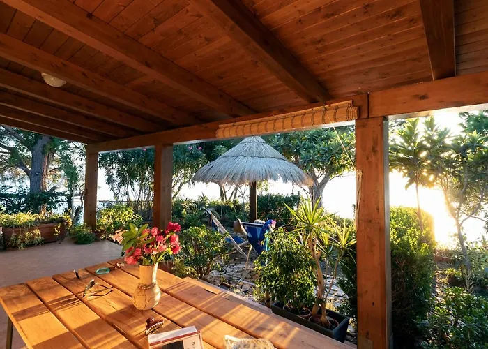 Dei Pini Διαμέρισμα